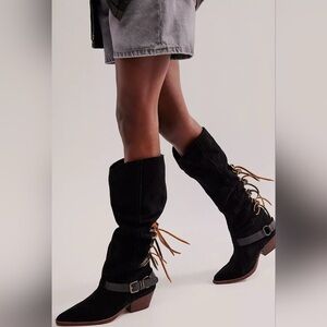 NWOB Free People Back-lace SwayLow Slouchy Suede boots in Black Sz 7.5